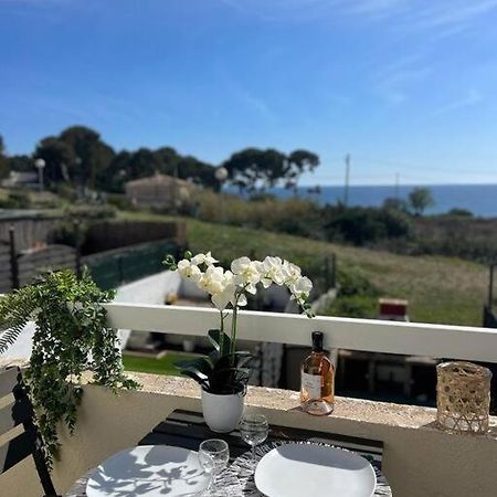 Studio La Baie Des Anges Appartamento La Ciotat Esterno foto